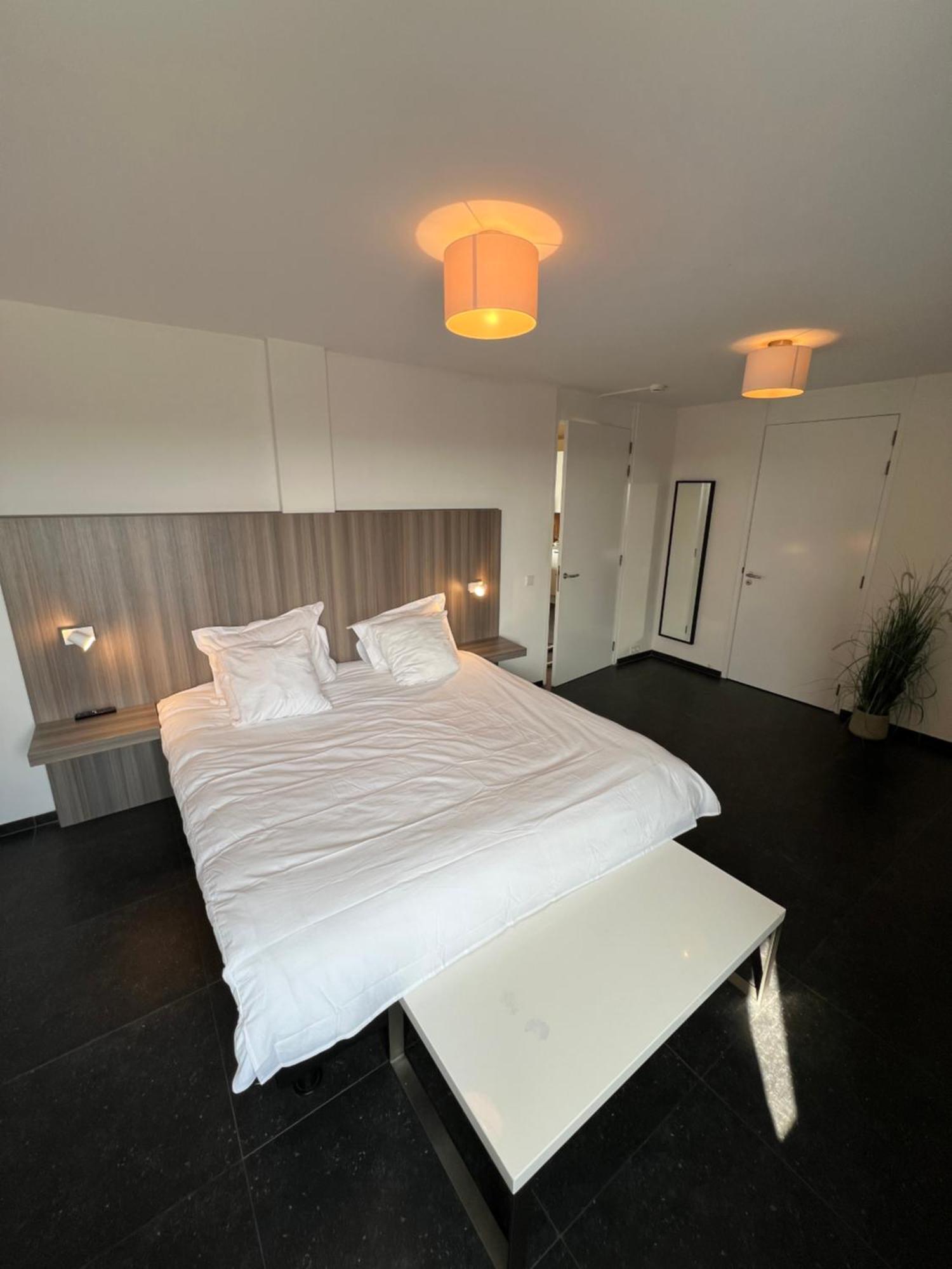 Cala Bassa Beach Boutique Apartments - Beach View Overveen Εξωτερικό φωτογραφία