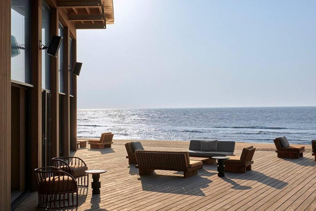 Cala Bassa Beach Boutique Apartments - Beach View Overveen Εξωτερικό φωτογραφία